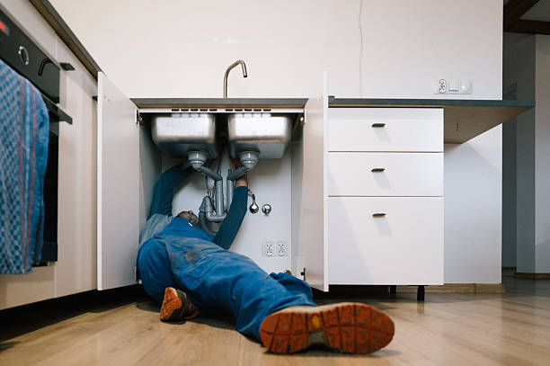Professional Leak Detection technician working in Mitchells, VA